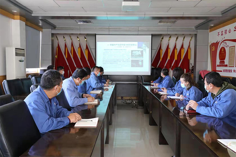 星火機床公司認真學習貫徹黨的十九屆六中全會精神